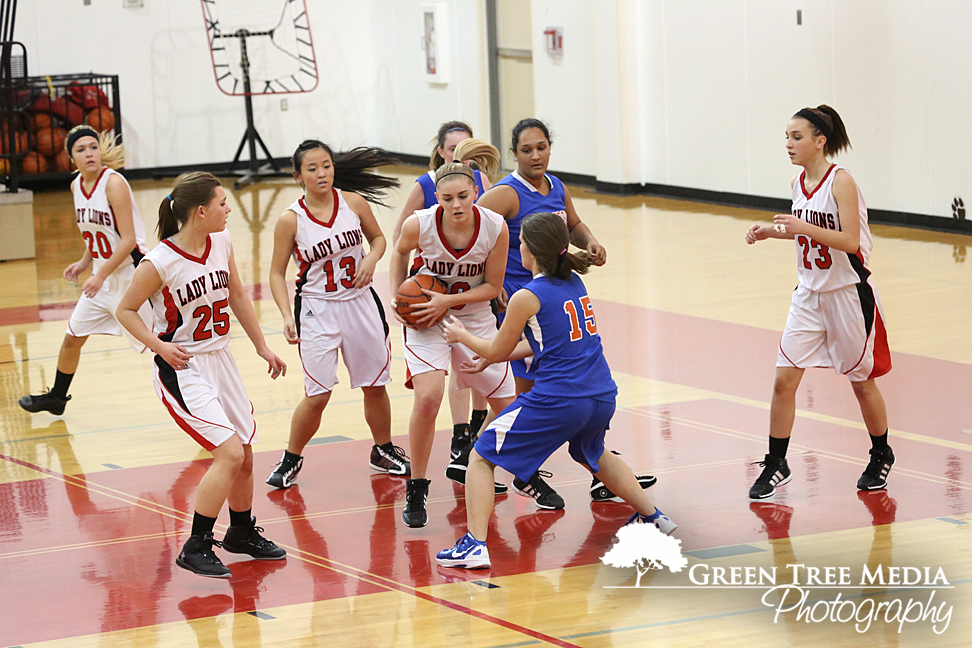 2012 LSA Varsity Girls Basketball 9