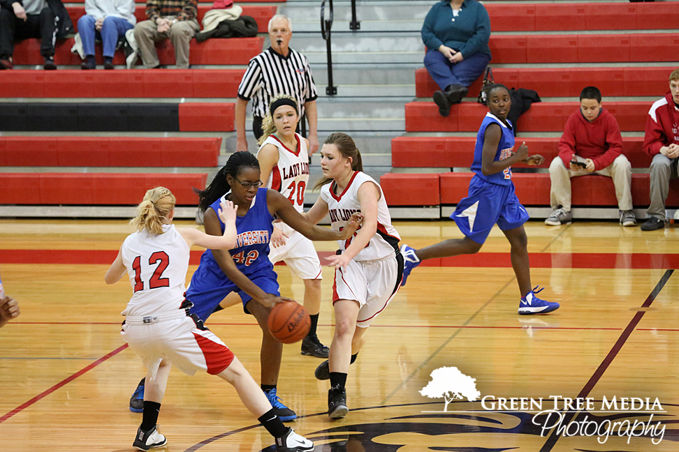 2012 LSA Varsity Girls Basketball 14