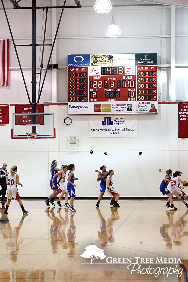 2012 LSA Varsity Girls Basketball 21