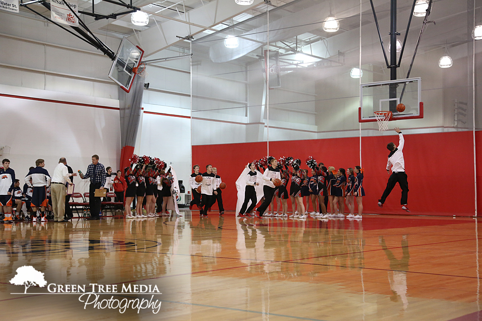 LSA-Dec2013-VarsityBball063