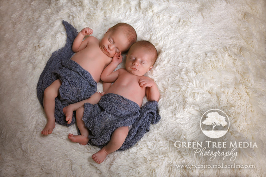 Pezzelle Twins Newborn